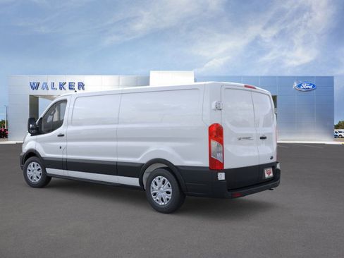 New 2025 Ford E-Transit Low Roof RWD image 4