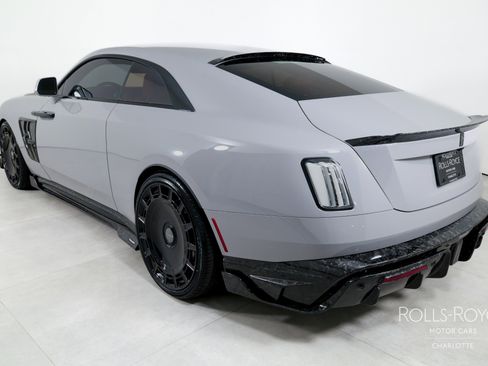 Used 2025 Rolls-Royce Spectre Black Badge w/ Spectre Enhancement Package image 8