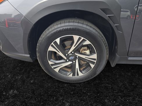 Used 2024 Subaru Crosstrek 2.0i Premium AWD/4WD image 9