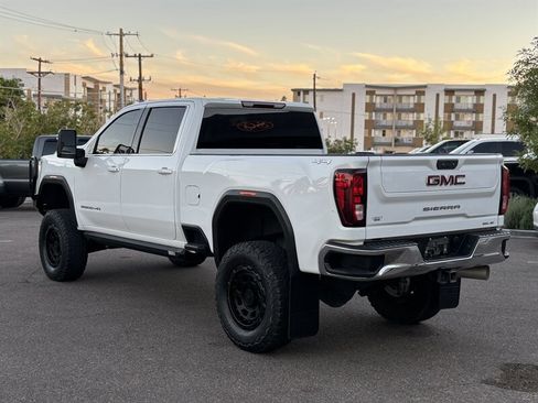 Used 2022 GMC Sierra 2500 SLE w/ SLE Convenience Package image 5