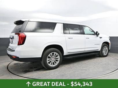 Used 2023 GMC Yukon XL SLT w/ SLT Luxury Package