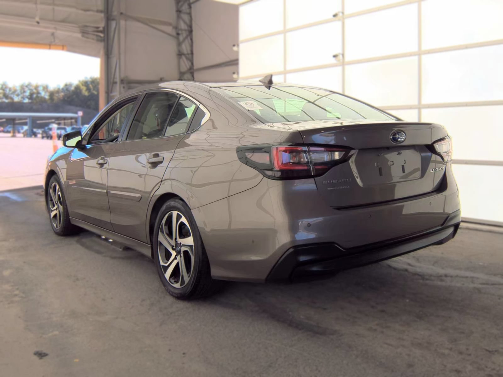 Used 2022 Subaru Legacy Limited AWD/4WD image 6