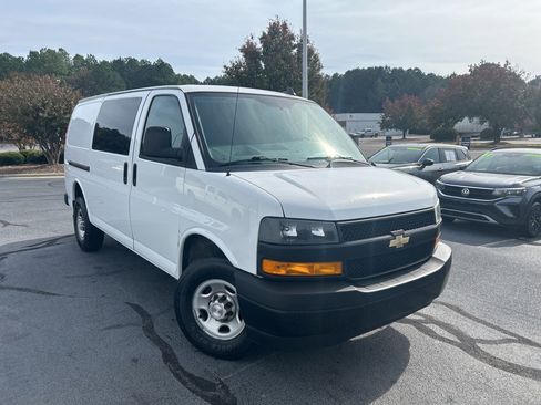Used 2022 Chevrolet Express 2500 w/ Driver Convenience Package image 1