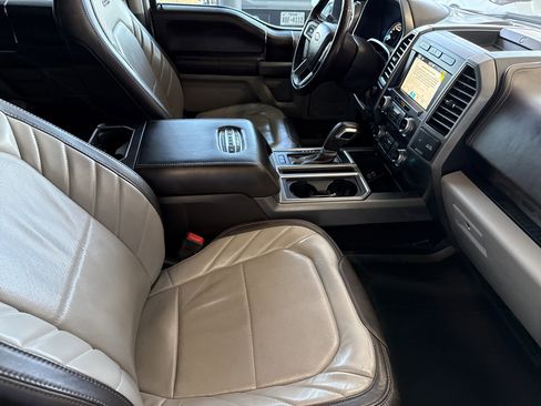 Used 2019 Ford F150 Limited w/ Trailer Tow Package image 18