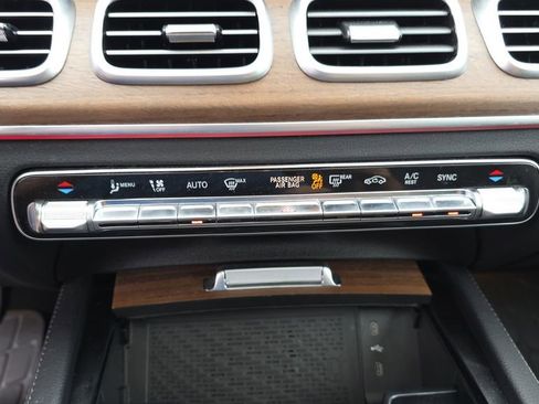 Used 2025 Mercedes-Benz GLE 350 4MATIC image 20