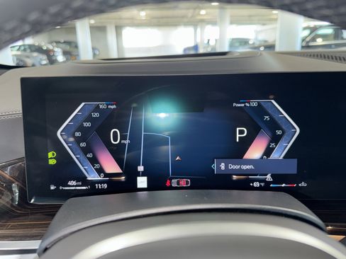 Used 2026 BMW X6 xDrive40i image 24