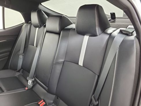 Used 2025 Toyota Camry SE FWD image 13