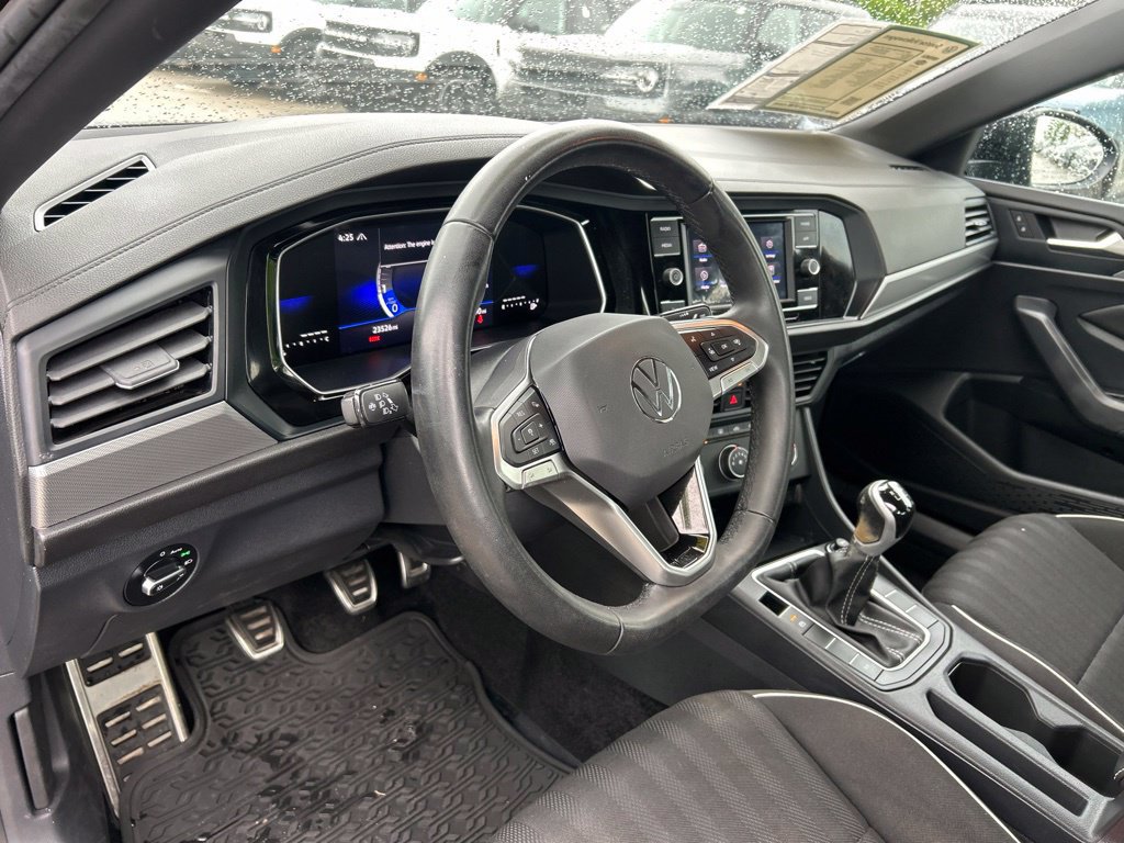 Certified 2024 Volkswagen Jetta Sport FWD image 20