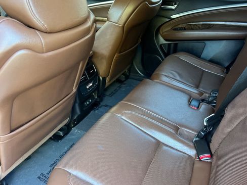 Used 2019 Acura MDX w/ Technology Package AWD/4WD image 4