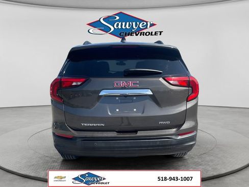 Used 2019 GMC Terrain SLE w/ Driver Convenience Package AWD/4WD image 4