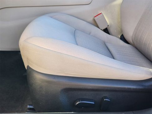 Used 2022 Nissan Altima 2.5 SV image 18