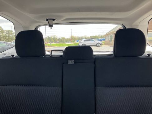 Used 2015 Subaru Forester 2.5i Premium w/ All-Weather Package AWD/4WD image 24