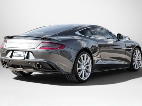 Used 2016 Aston Martin Vanquish Coupe RWD image 5