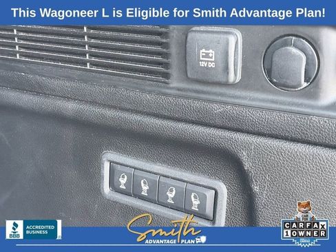 Used 2024 Jeep Wagoneer L Series II RWD image 17