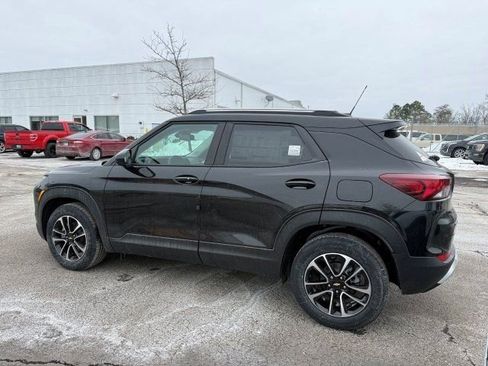 New 2026 Chevrolet TrailBlazer LT w/ Convenience Package FWD image 5