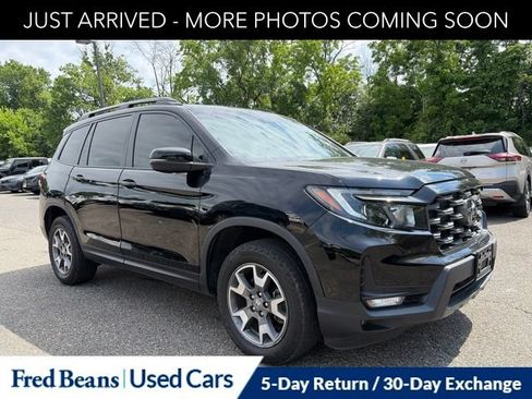 Used 2023 Honda Passport TrailSport image 1