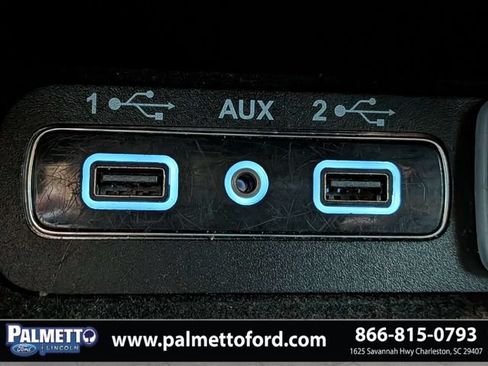 Used 2021 Jeep Grand Cherokee Laredo X AWD/4WD image 24