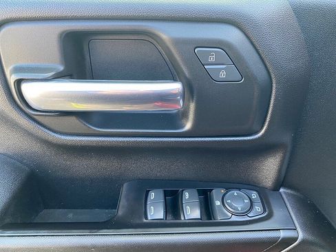 Used 2019 Chevrolet Silverado 1500 Custom Trail Boss w/ Custom Convenience Package image 50