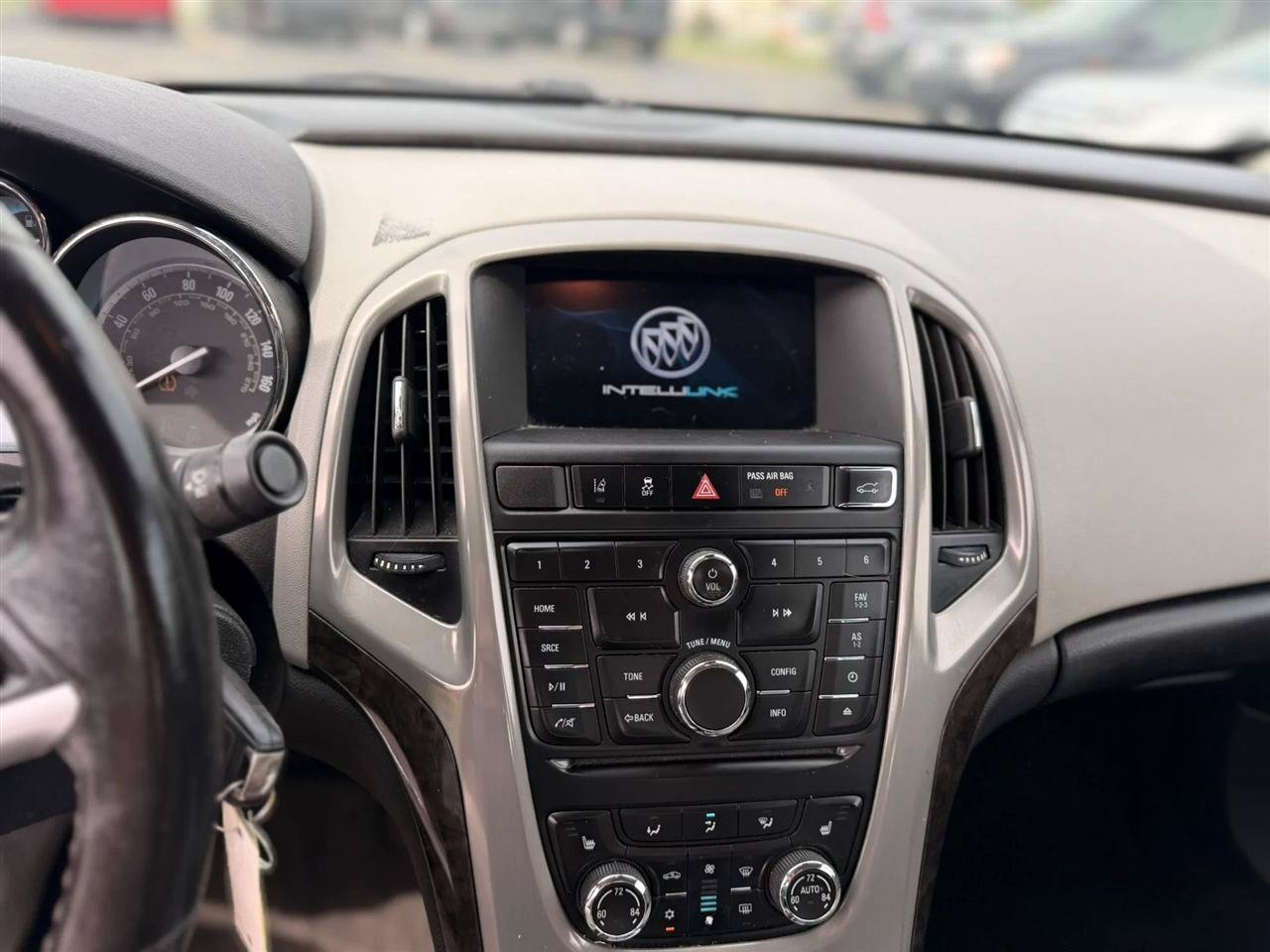 Used 2014 Buick Verano Convenience FWD image 37