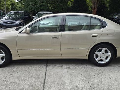 Used 1999 Lexus GS 300 RWD image 2