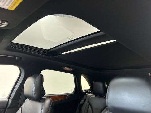 Used 2019 Lincoln MKC Reserve w/ MKC Climate Package image 24