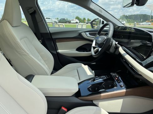 Used 2025 Audi A5 2.0T Premium Plus w/ Premium Plus image 21