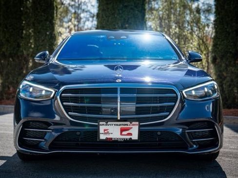 Used 2023 Mercedes-Benz S 500 4MATIC w/ AMG Line image 19