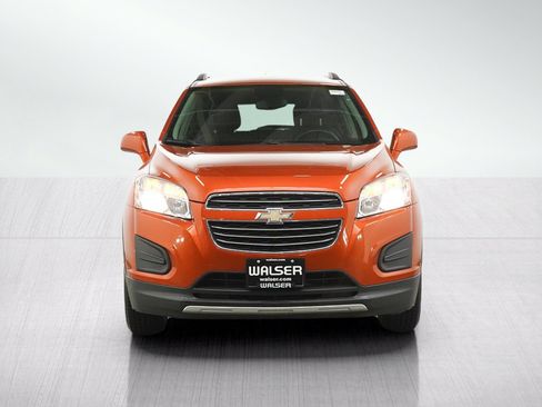Used 2015 Chevrolet Trax LT w/ LT Plus Package AWD/4WD image 8