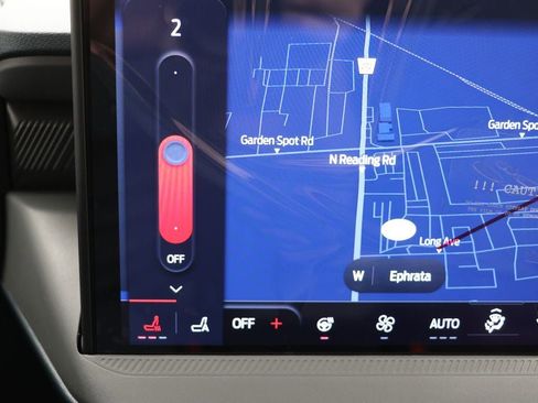 New 2025 Ford Maverick Lariat w/ Black Appearance Package image 29