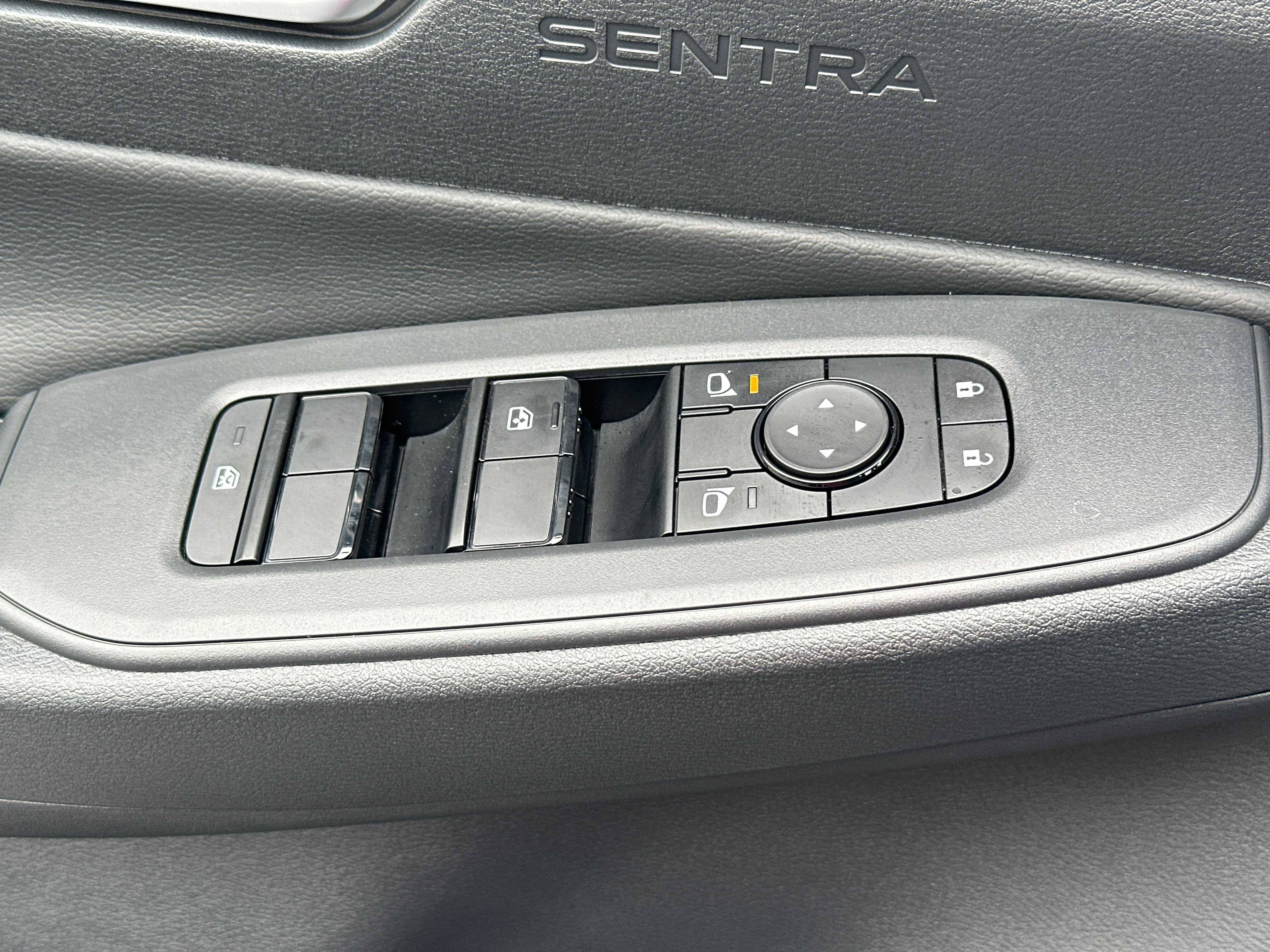 New 2027 Nissan Sentra S w/ Floor Mat Package FWD image 19