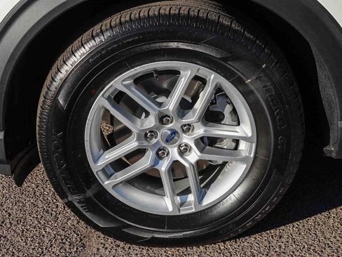 New 2026 Ford Explorer Active w/ Active Comfort Package image 6