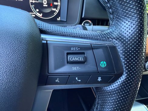 Used 2022 Mitsubishi Outlander SEL AWD/4WD image 21