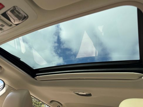 Used 2018 Subaru Outback 2.5i Limited image 19