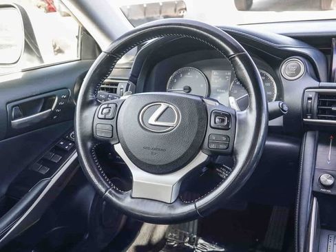 Used 2018 Lexus IS 300 image 14
