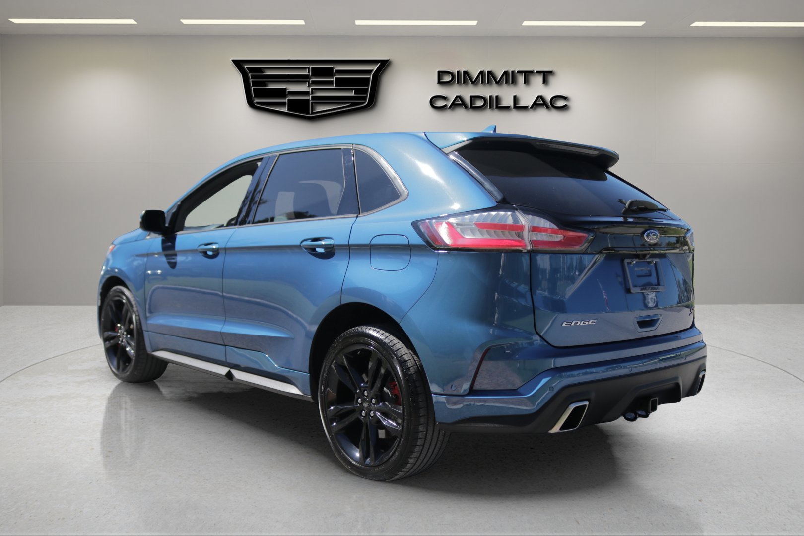 Used 2019 Ford Edge ST w/ Equipment Group 401A AWD/4WD image 7