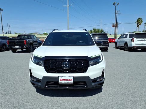 Used 2023 Honda Passport Elite image 3