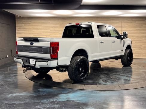 Used 2022 Ford F350 Limited image 11