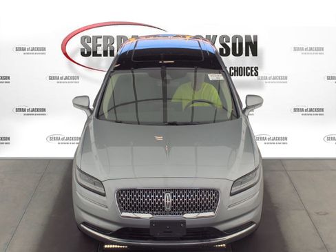 Used 2022 Lincoln Nautilus Reserve w/ Equipment Group 201A image 2