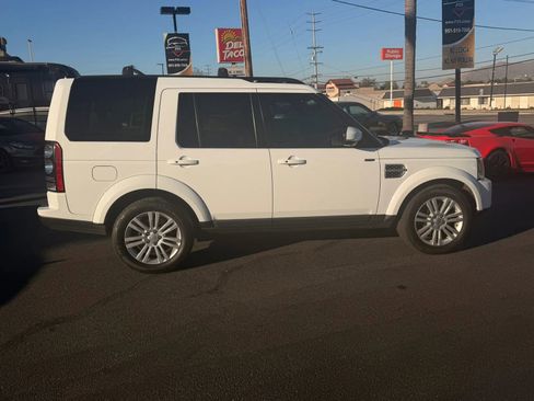 Used 2014 Land Rover LR4 HSE LUX AWD/4WD image 7