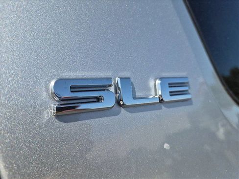 Used 2019 GMC Acadia SLE w/ Driver Alert Package I FWD image 29