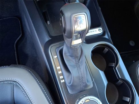 New 2025 Ford Bronco Outer Banks image 7