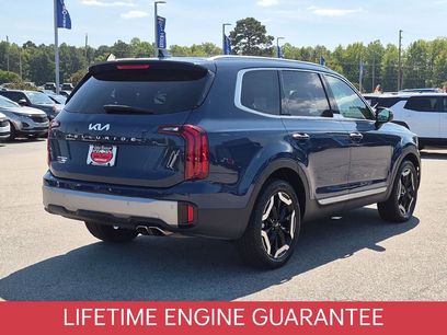 Used 2025 Kia Telluride S