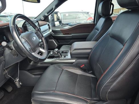 Used 2023 Ford F150 Lariat w/ Equipment Group 502A High image 4