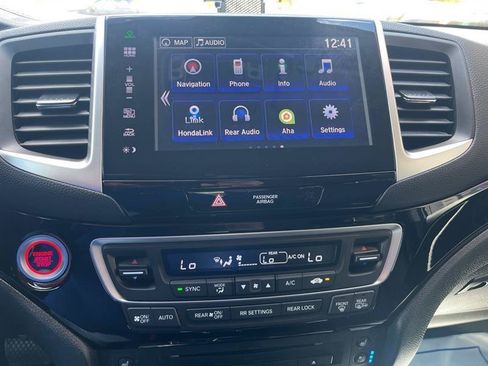 Used 2016 Honda Pilot Elite image 15