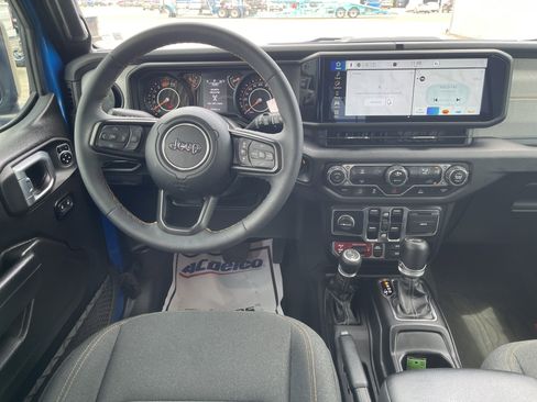 Used 2024 Jeep Wrangler Unlimited Sport AWD/4WD image 15