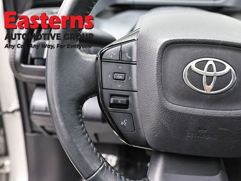 Used 2023 Toyota bZ4X XLE w/ Weather Package image 15