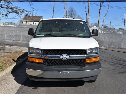 Used 2023 Chevrolet Express 3500 LT w/ LT Preferred Equipment Group image 3