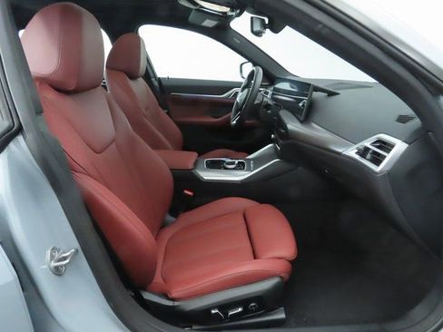 Used 2025 BMW i4 eDrive40 w/ M Sport Package image 21