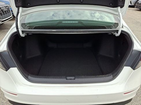 Used 2025 Honda Accord SE image 31