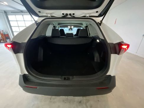Certified 2025 Toyota RAV4 XLE image 23